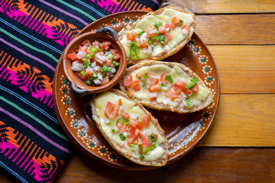 Molletes